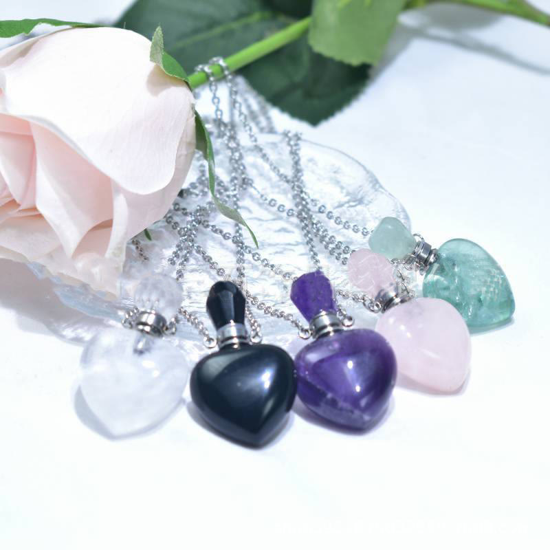 Collier diffuseur d'huiles essentielles en cristal Olivenorma Love Bottle