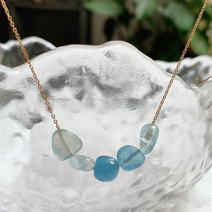 Collier pendentif en perles de pierre naturelle irrégulière Olivenorma