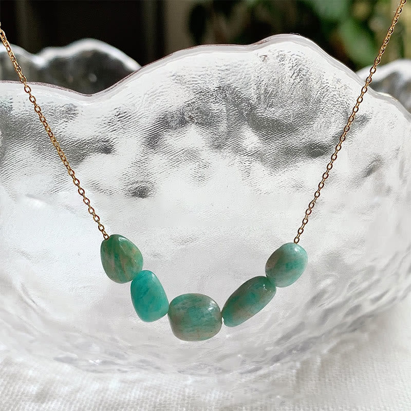 Collier pendentif en perles de pierre naturelle irrégulière Olivenorma