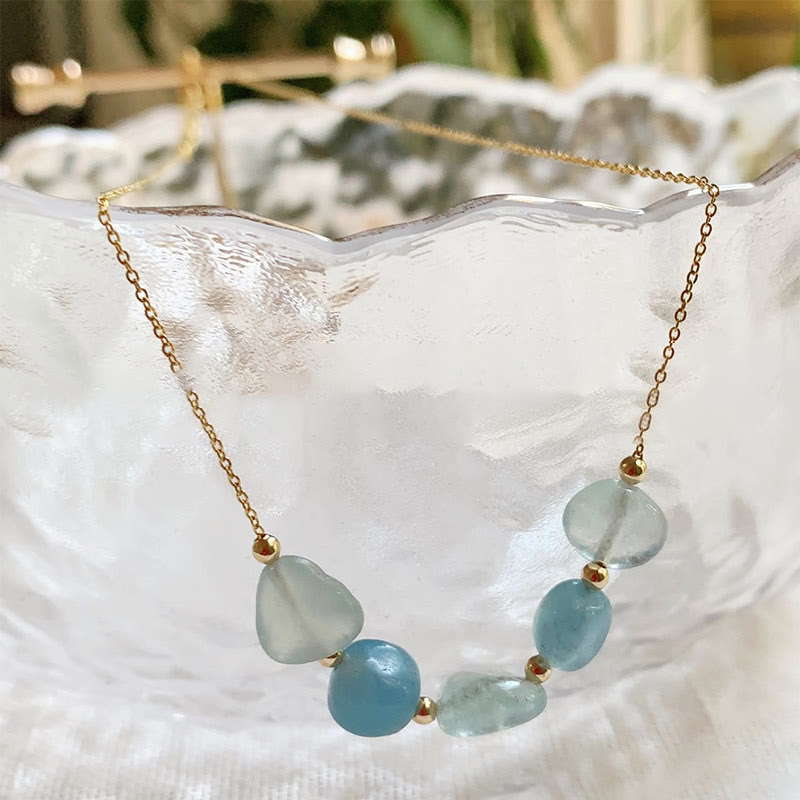 Collier pendentif en perles de pierre naturelle irrégulière Olivenorma