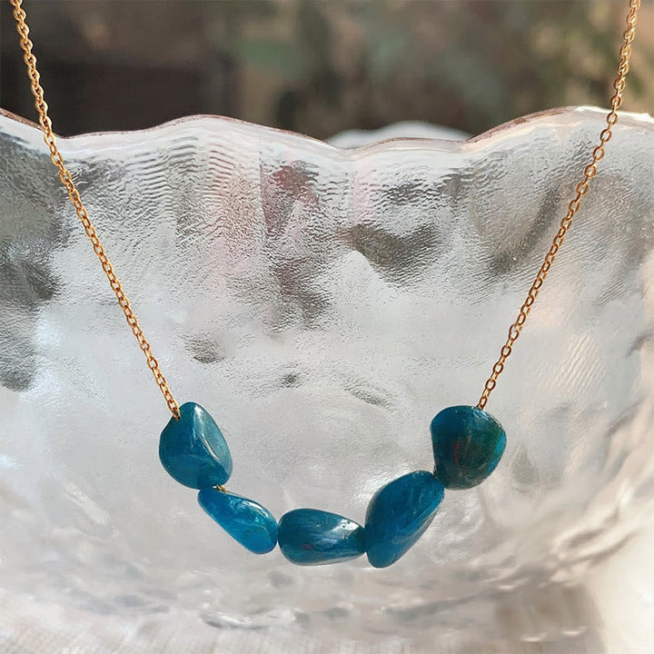 Collier pendentif en perles de pierre naturelle irrégulière Olivenorma