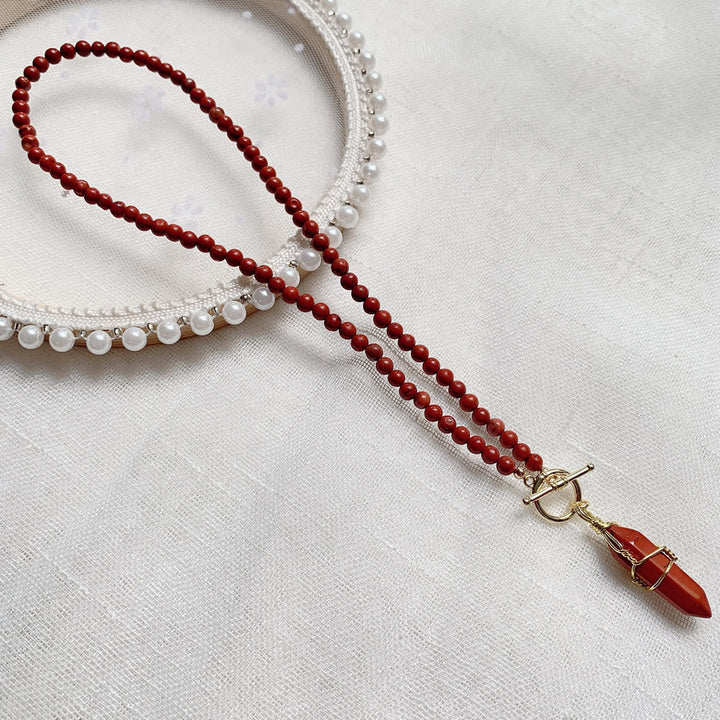 Collier de perles en pierre naturelle avec pendentif colonne hexagonale Olivenorma