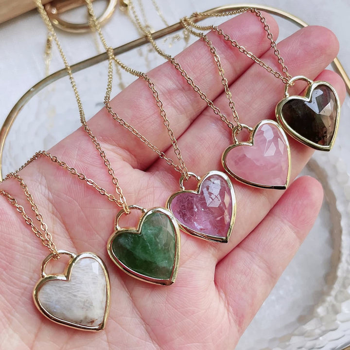 Collier pendentif en acier inoxydable avec cristal taillé en forme de cœur Olivenorma