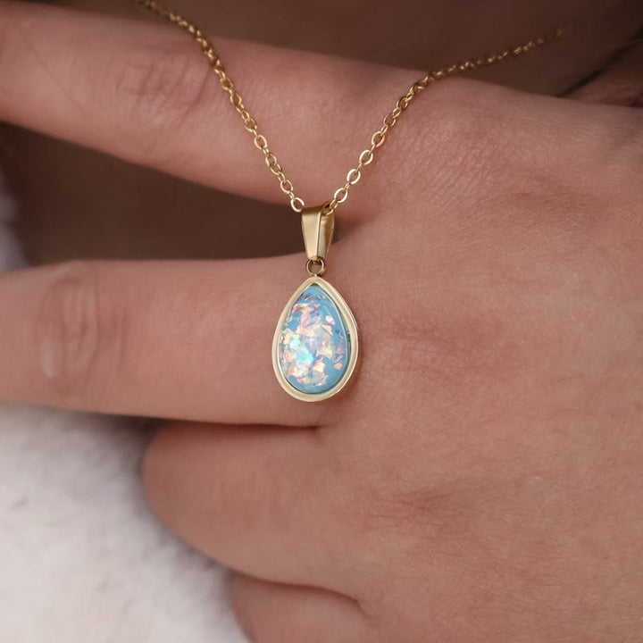 Collier pendentif goutte d'eau en opale naturelle française Olivenorma