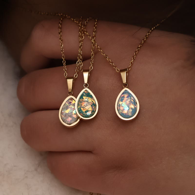 Collier pendentif goutte d'eau en opale naturelle française Olivenorma