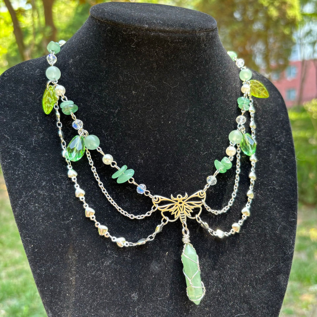 Collier ras du cou superposé avec pendentif papillon en aventurine verte Olivenorma