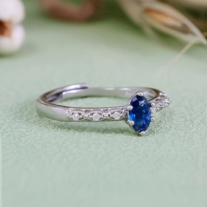 Bague rétro exquise en saphir taille ovale Olivenorma