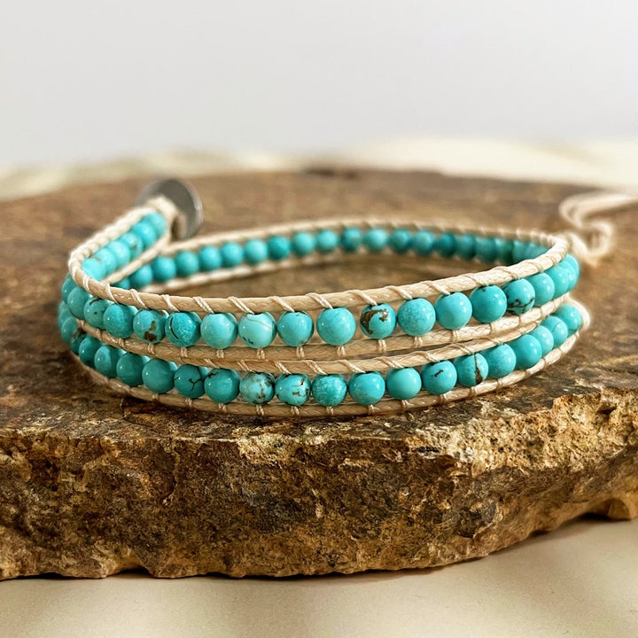 Bracelet tressé en cuir et perles de pierre naturelle Olivenorma