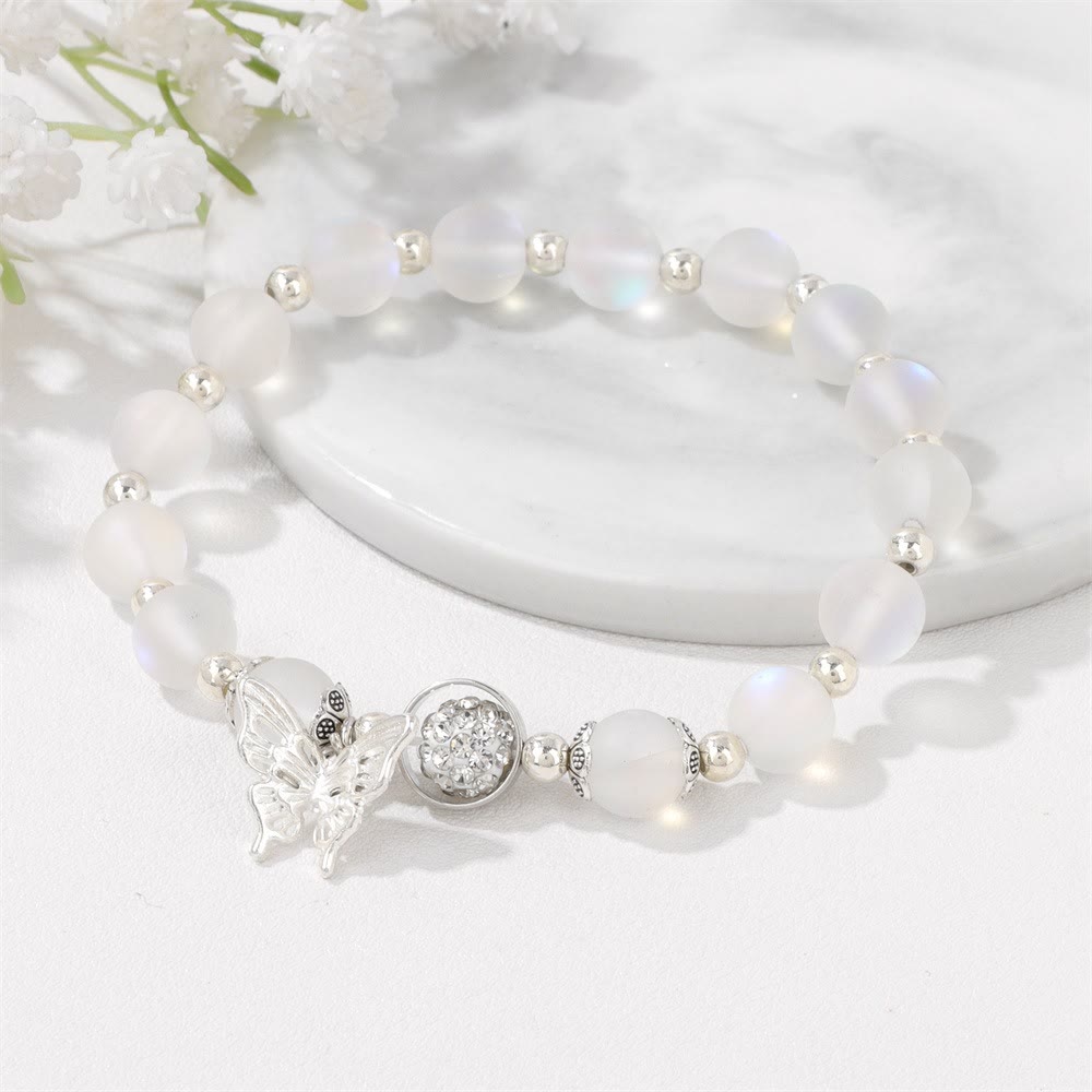 Bracelet pendentif papillon en perles de pierre de lune Olivenorma de 8 mm