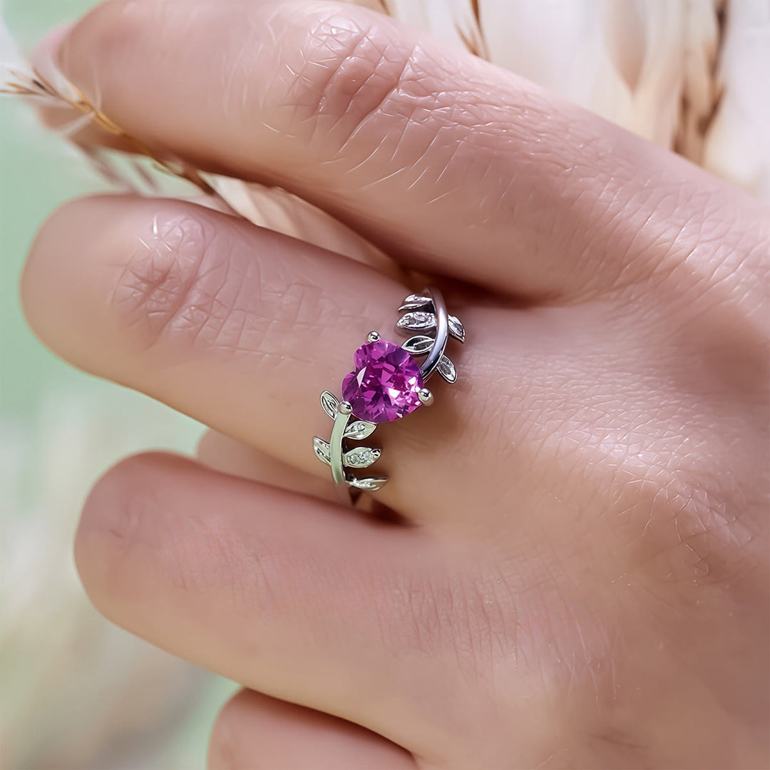 Bague feuille torsadée en corindon rouge taille cœur Olivenorma