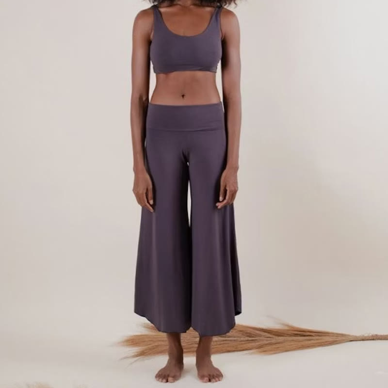 Pantalon de yoga court évasé taille haute Olivenorma - image 2