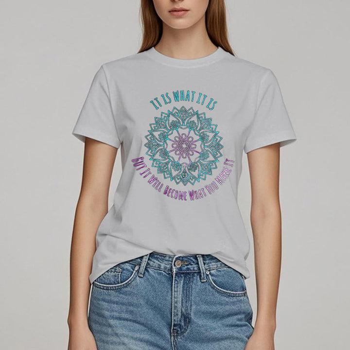 T-shirt Olivenorma « It Is What It Is » avec citation mandala - image 3
