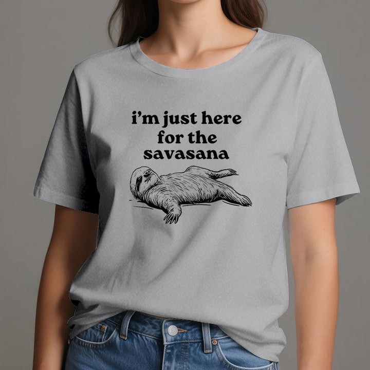 T-shirt Olivenorma Sloth Yoga « Je suis juste là pour Savasana »
