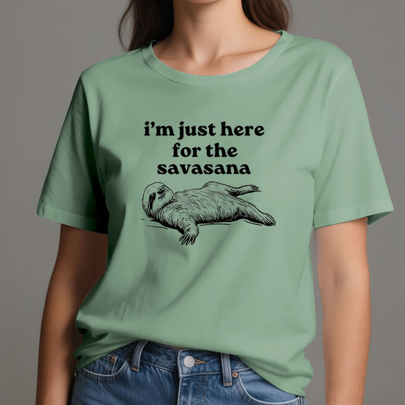 T-shirt Olivenorma Sloth Yoga « Je suis juste là pour Savasana »