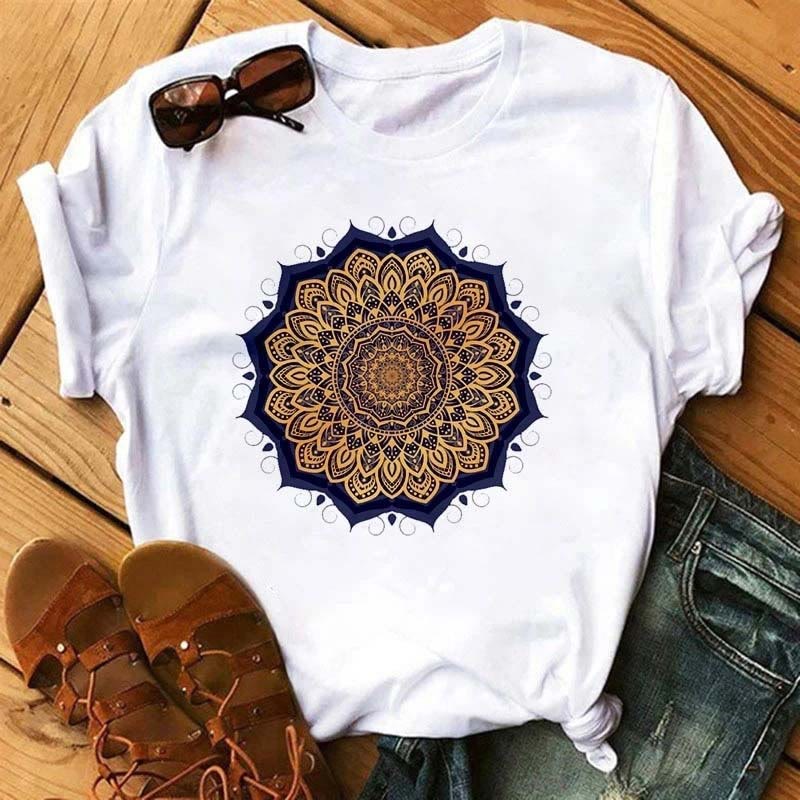 T-shirt blanc à imprimé géométrique coloré en coton Olivenorma