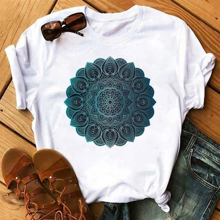 T-shirt blanc à imprimé géométrique coloré en coton Olivenorma - Lotus bleu-vert - 2XL - image 1