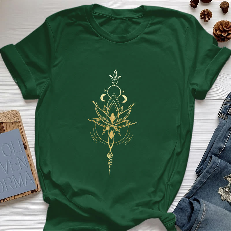 T-shirt en coton Olivenorma avec protection des phases de la lune et du lotus - Vert foncé - 2XL - image 0