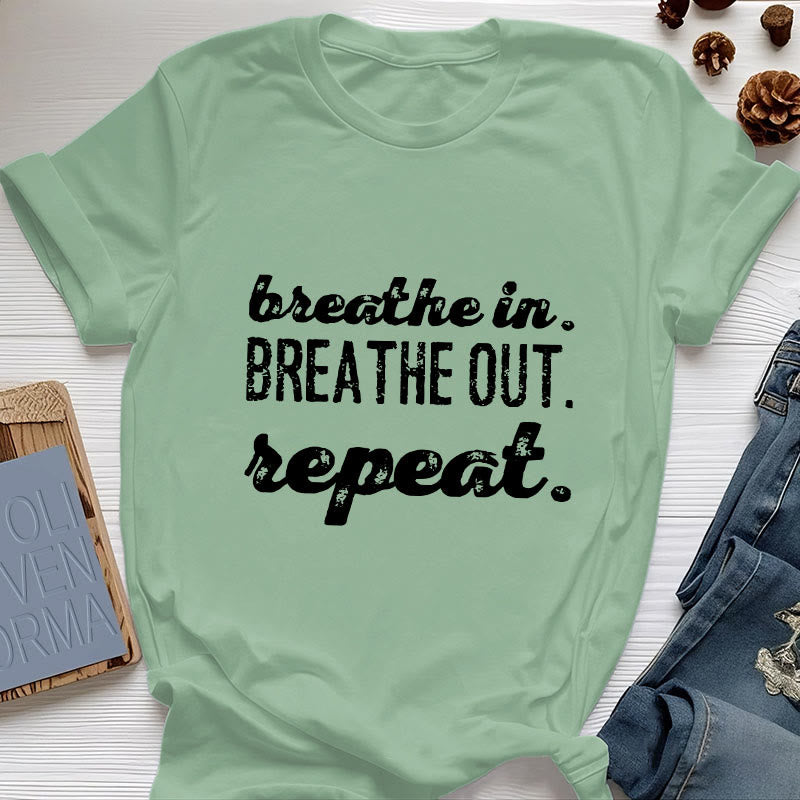 T-shirt Olivenorma « Inspirez, expirez » avec inscription « Méditation spirituelle » - Vert clair - 2XL - image 17