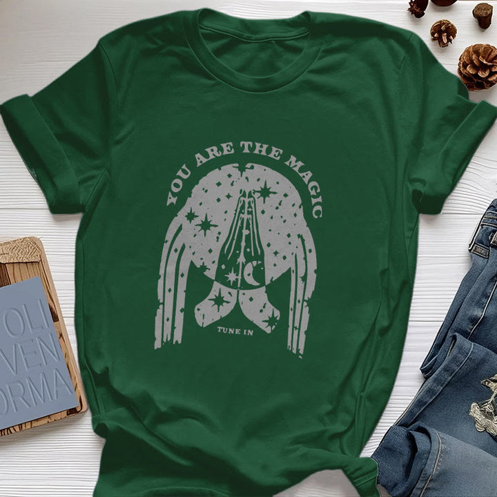 T-shirt de yoga boxy Olivenorma « Tune in You Are The Mageic » - Vert foncé - 2XL - image 17