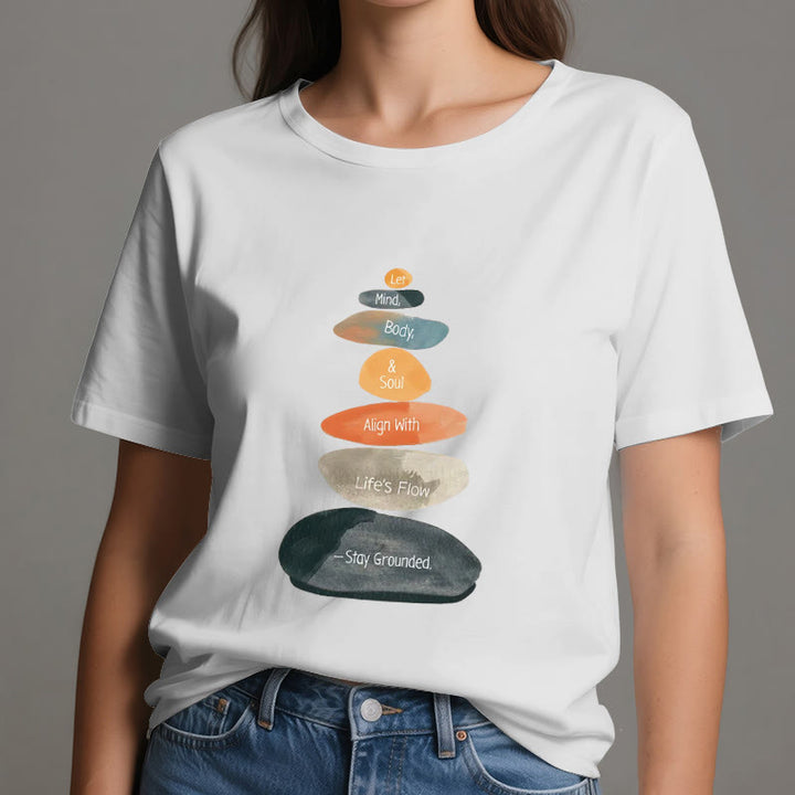 T-shirt spirituel léger en coton Olivenorma « Stay Grounded » - image 1