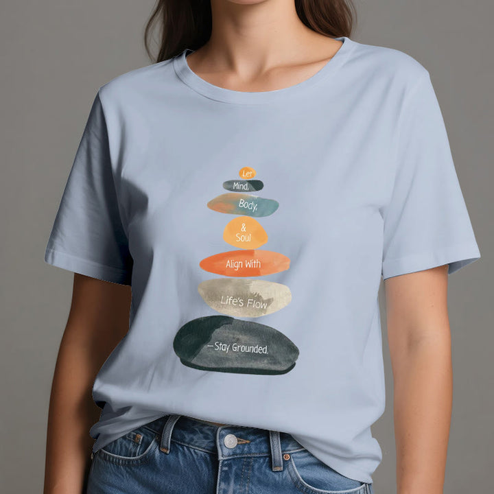 T-shirt spirituel léger en coton Olivenorma « Stay Grounded » - image 12