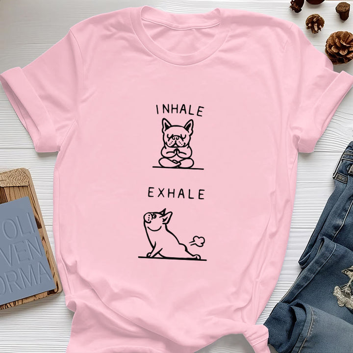 T-shirt humoristique et spirituel « Inspirer et expirer » avec le bulldog Olivenorma - Rose - 2XL - image 14