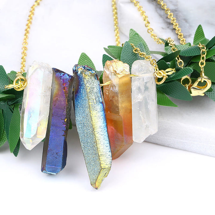 Collier pendentif en cristal naturel brut de couleurs mélangées Olivenorma 