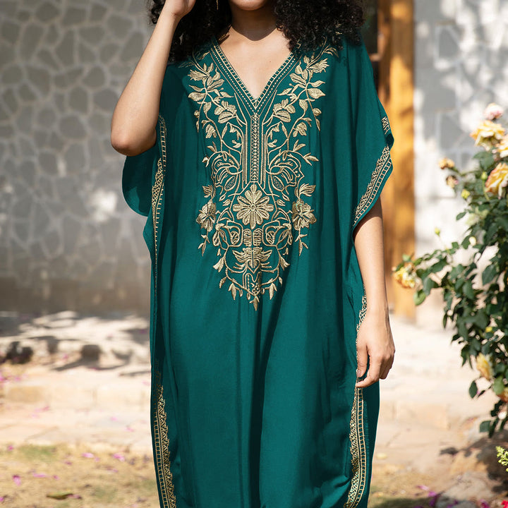 Robe caftan de vacances brodée et chemisier de plage Olivenorma