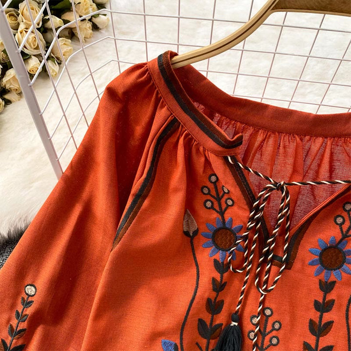 Chemise femme Olivenorma à manches lanternes et broderies florales pastorales