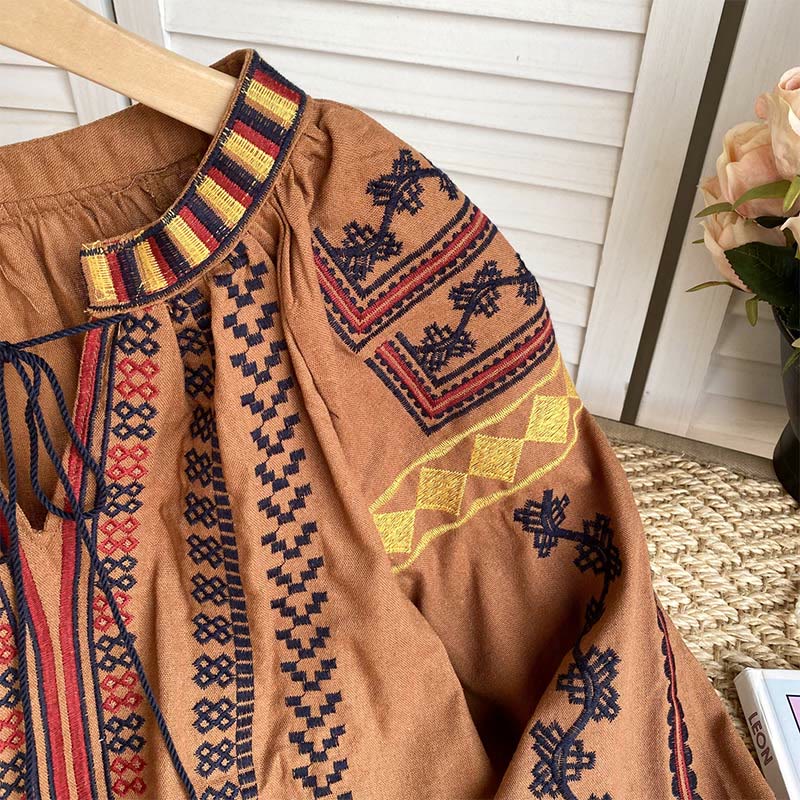 Chemise femme Olivenorma à manches lanternes et broderies style bohème