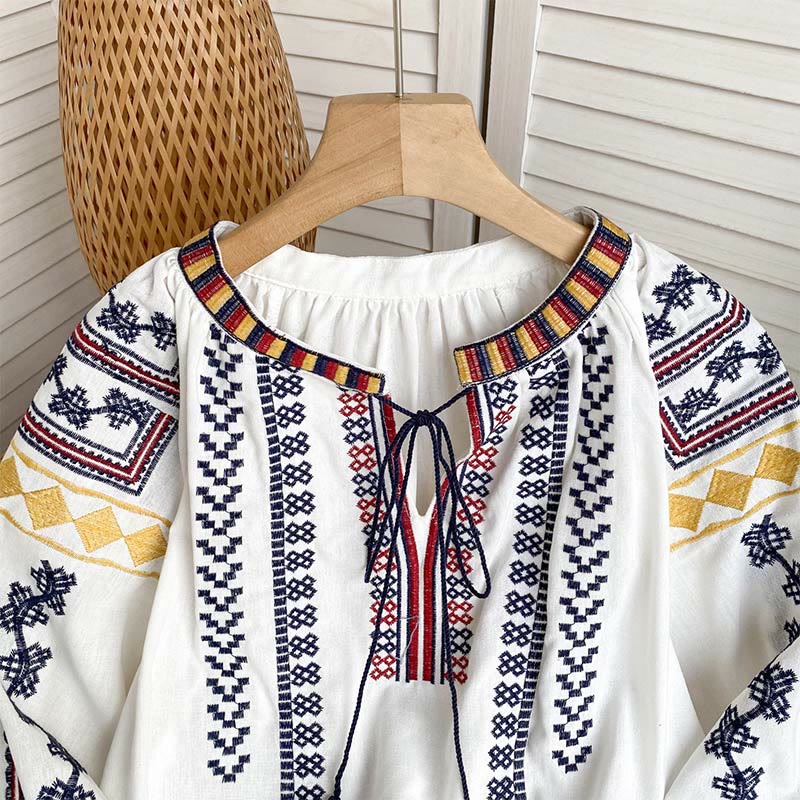 Chemise femme Olivenorma à manches lanternes et broderies style bohème