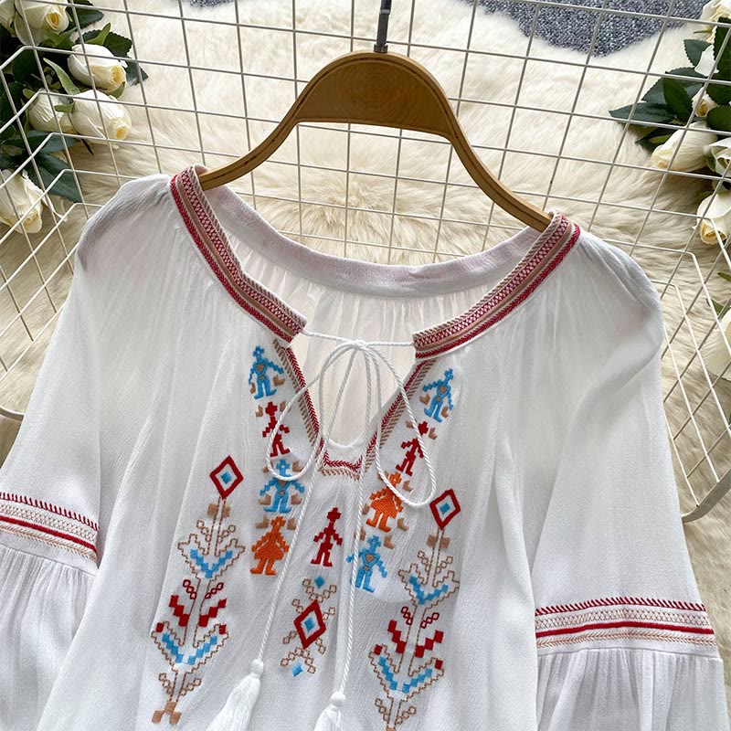 Chemise femme Olivenorma à manches lanternes et broderies de style indien - image 1