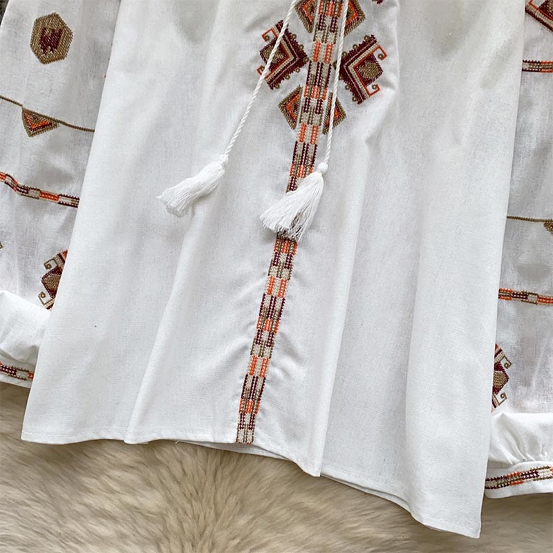 Chemise femme Olivenorma à manches lanternes et broderies de style ethnique