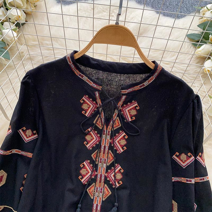 Chemise femme Olivenorma à manches lanternes et broderies de style ethnique