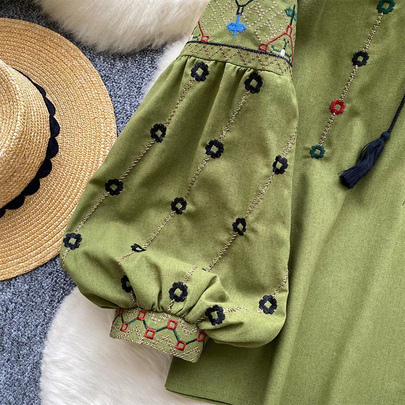 Chemise femme Olivenorma à manches lanternes et broderies florales vintage - image 2