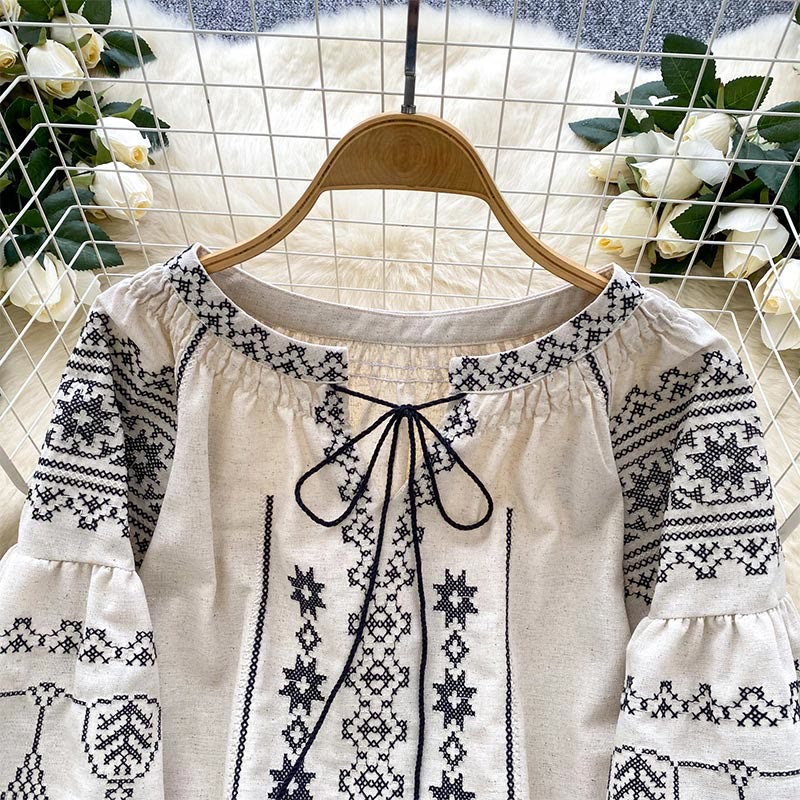 Chemise femme Olivenorma style bohème à broderies démocratiques