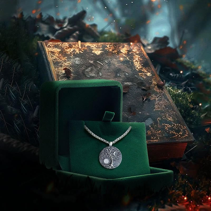 Collier du serment d'Yggdrasil d' Olivenorma - image 3