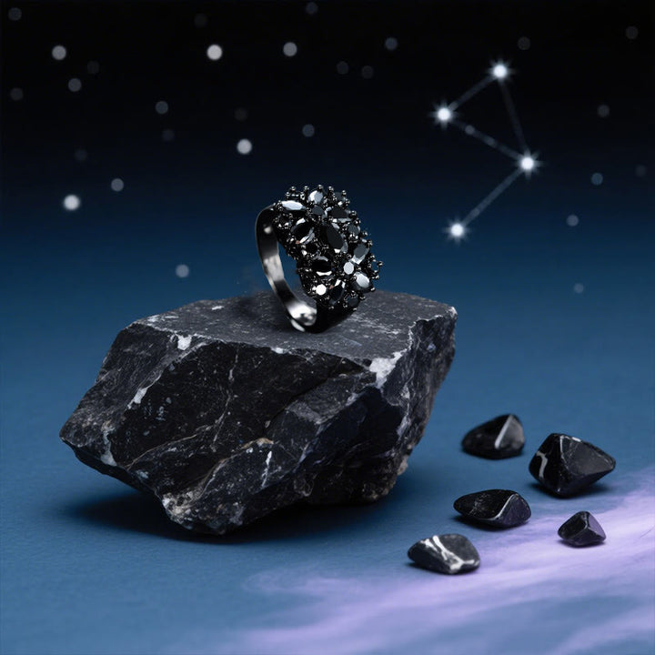 Bague florale en obsidienne Olivenorma Shadow de Cassiopeia - image 4