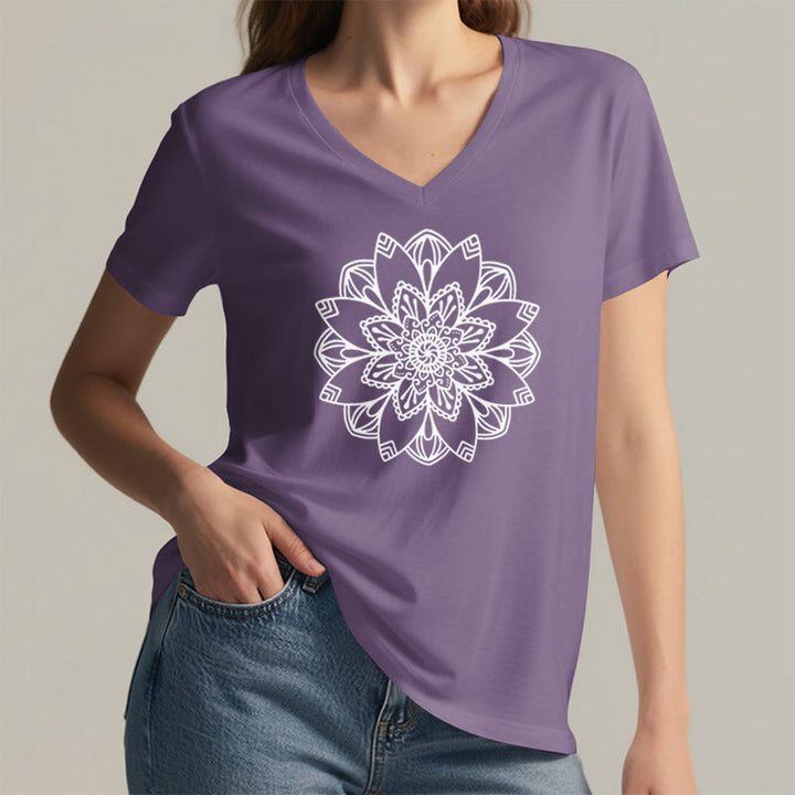 T-shirt à fleurs mandala Olivenorma , col en V, coupe classique, motif lotus spirituel - image 20