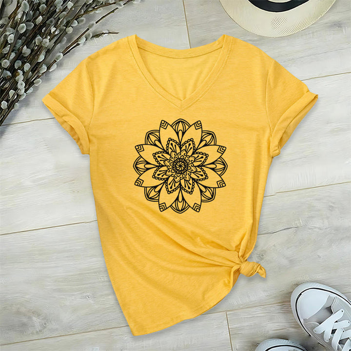 T-shirt à fleurs mandala Olivenorma , col en V, coupe classique, motif lotus spirituel - Jaune - 2XL - image 13