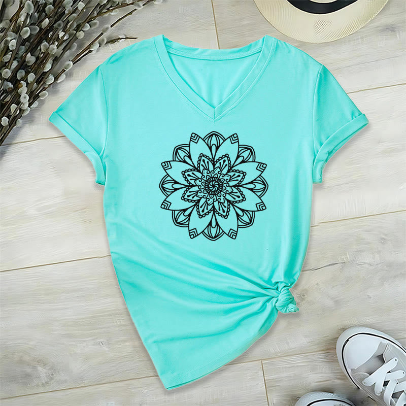 T-shirt à fleurs mandala Olivenorma , col en V, coupe classique, motif lotus spirituel - Cyan - 2XL - image 15