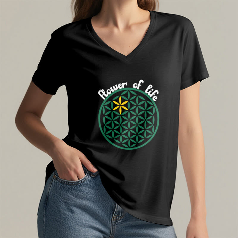 T-shirt décontracté à col en V avec imprimé floral bohème Olivenorma - image 9