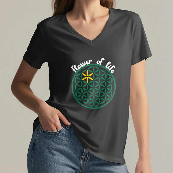T-shirt décontracté à col en V avec imprimé floral bohème Olivenorma - image 22