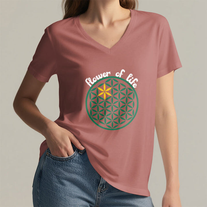 T-shirt décontracté à col en V avec imprimé floral bohème Olivenorma - image 26
