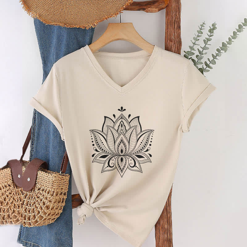 T-shirt col V Olivenorma Mandala Fleur de Lotus - Kaki - 2XL - image 1