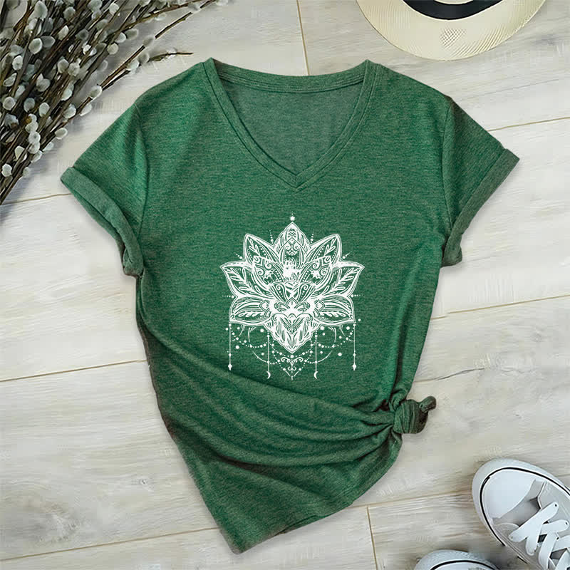 T-shirt col V imprimé Lotus Olivenorma - Vert foncé - 2XL - image 6