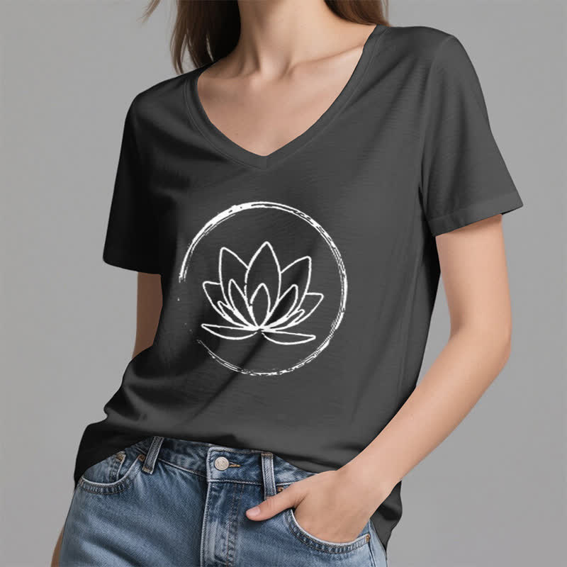 T-shirt ample à col en V motif fleur de lotus style bohème Olivenorma - image 11