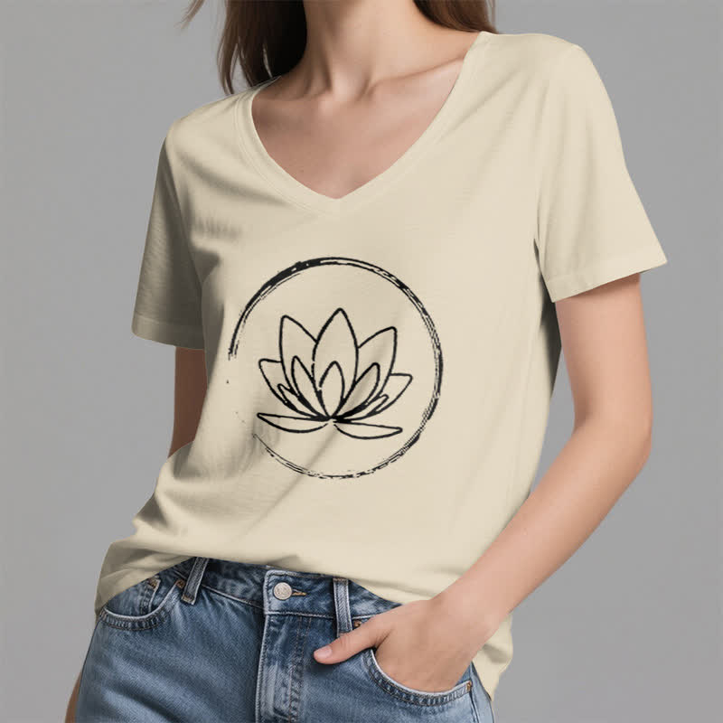 T-shirt ample à col en V motif fleur de lotus style bohème Olivenorma - image 21
