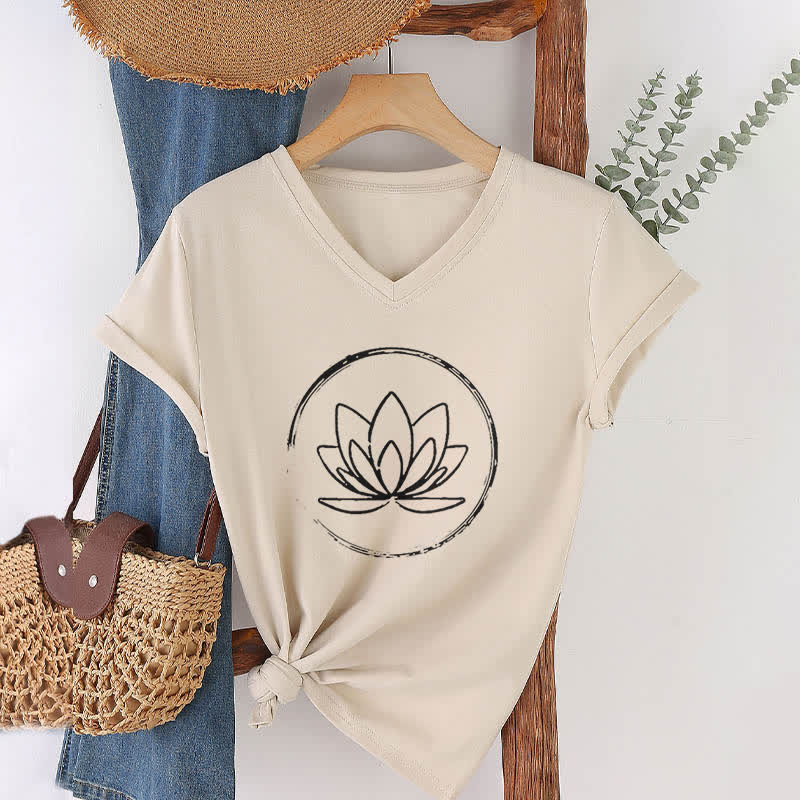 T-shirt ample à col en V motif fleur de lotus style bohème Olivenorma - Kaki - 2XL - image 21