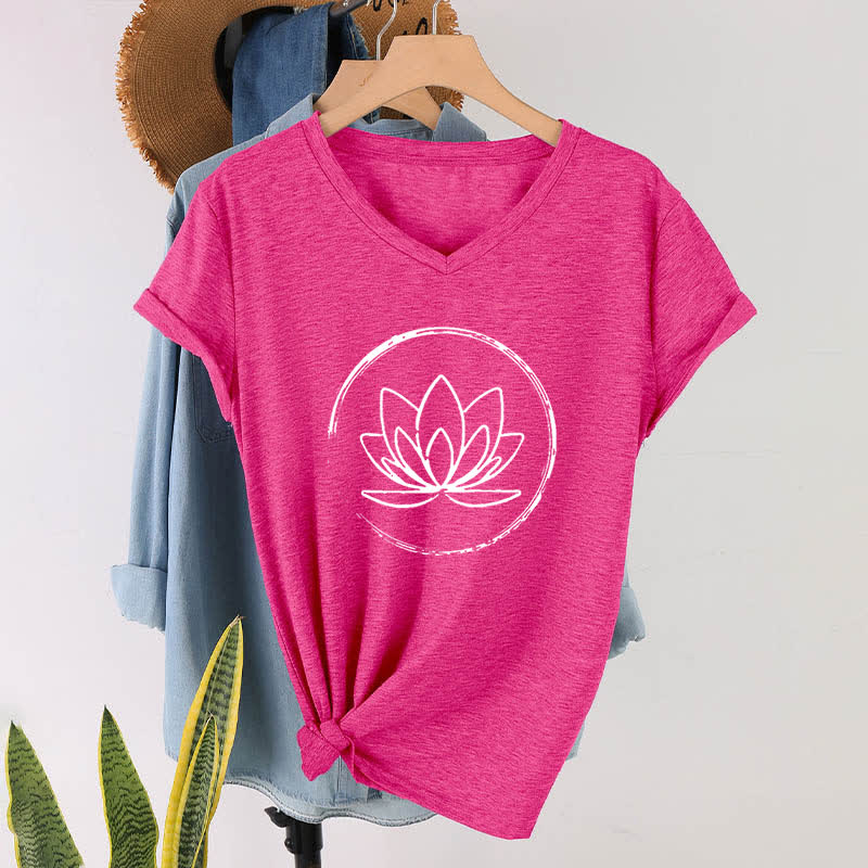 T-shirt ample à col en V motif fleur de lotus style bohème Olivenorma - Rose Rouge - 2XL - image 18